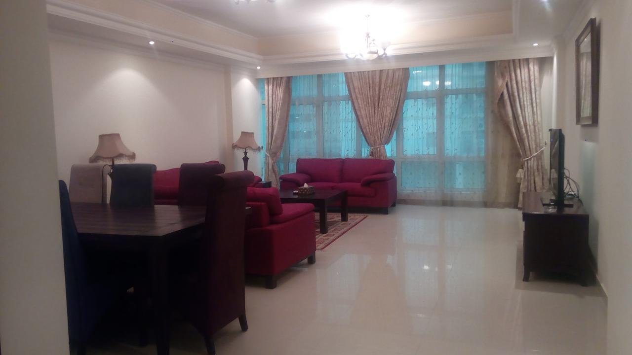 Zubara Plaza II Apartment Manama Exterior photo