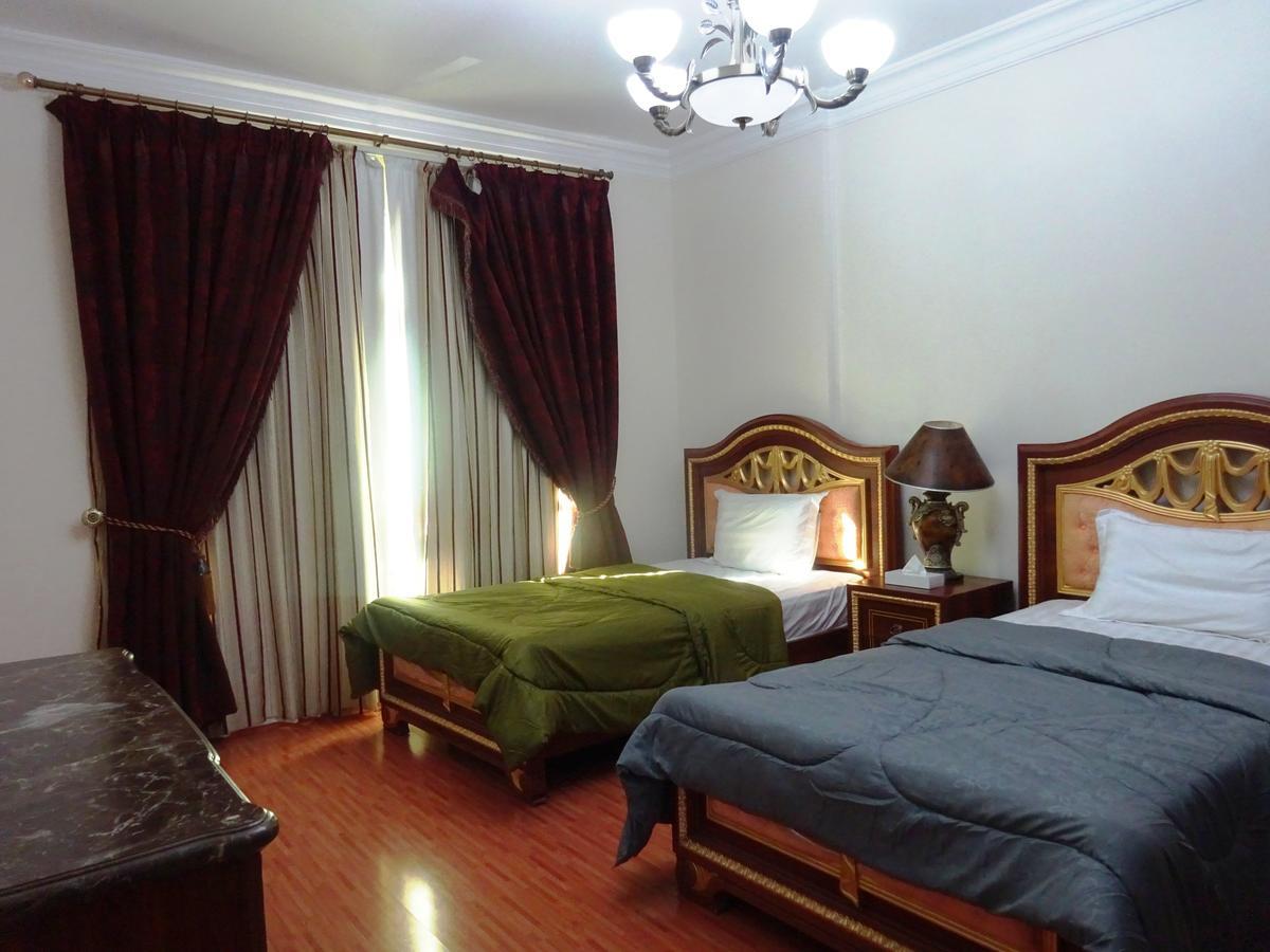 Zubara Plaza II Apartment Manama Exterior photo